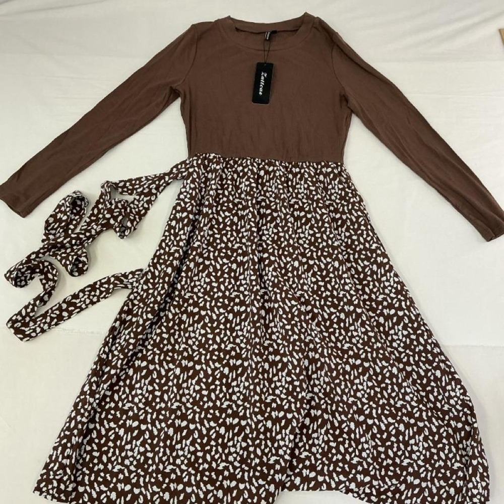 Beautiful brown long sleeve midi dress